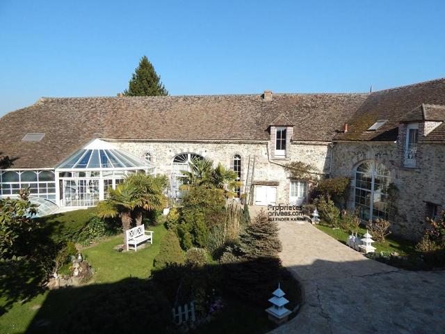 Maison 18 pièces 1 000 m²