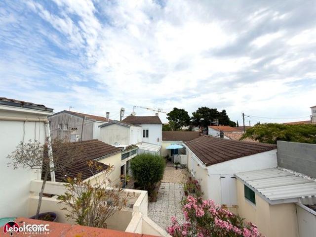 Maison 18 pièces 262 m²
