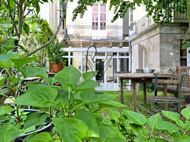 Maison 18 pièces 447 m²