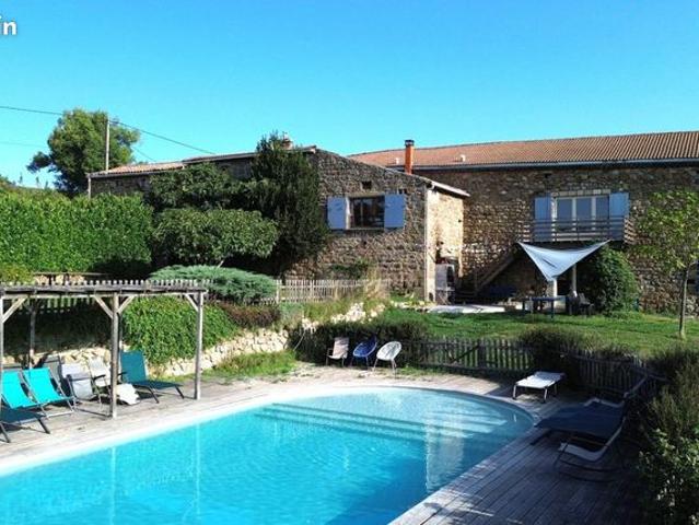 Maison 18 pièces 461 m²