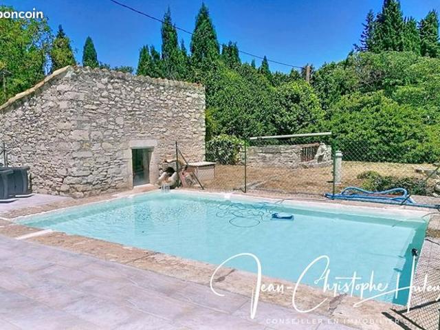 Maison 18 pièces 418 m²