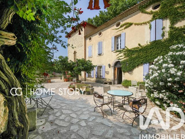 Maison 18 pièces 788 m²