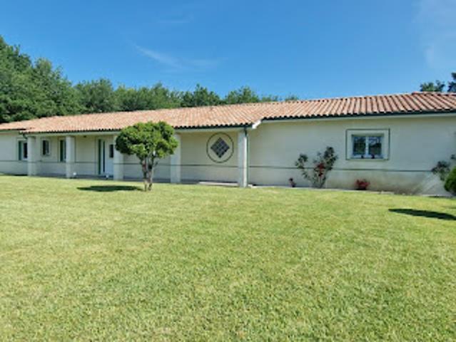 Maison avec jardin