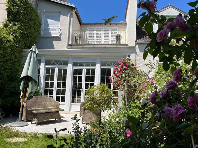 Maison 195 m2 Louveciennes