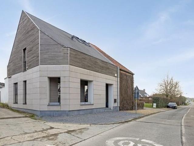 Maison 197 m² 4 Ch à vendre à Pepingen