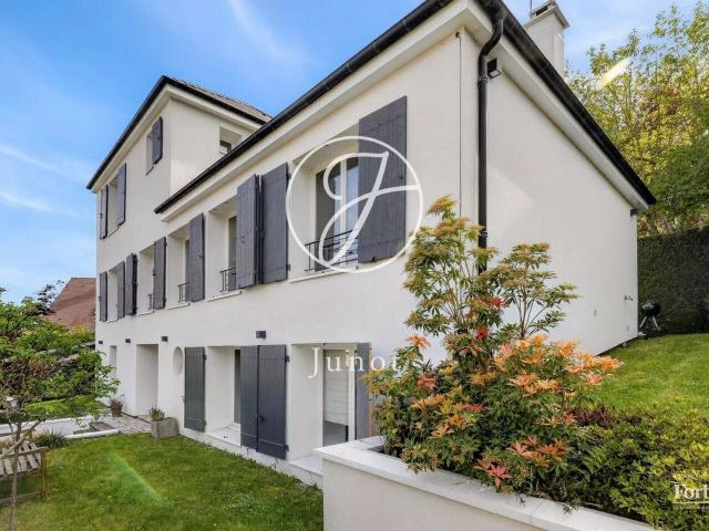 Maison 198 m2 Garches