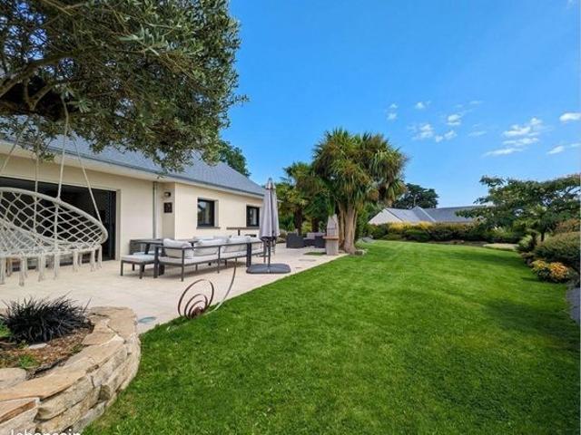 Maison 198 m² Locunolé