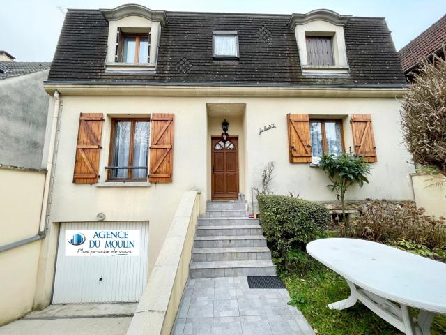 MAISON 1996 / SOUS SOL TOTAL / 4 CH / 2 SDB