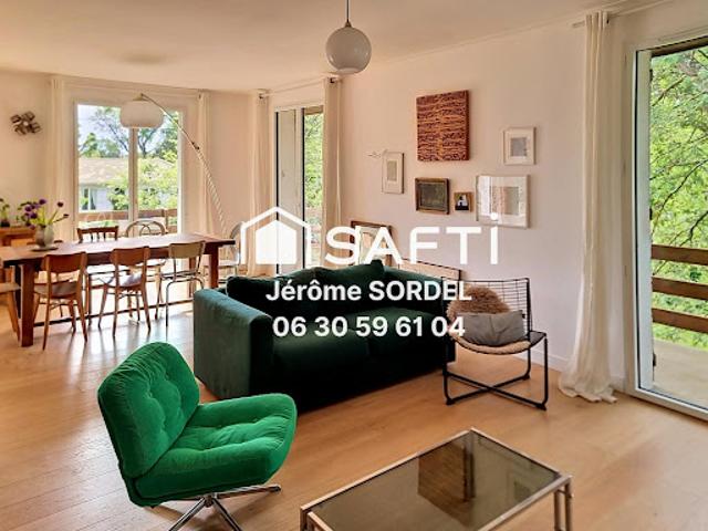 Maison avec jardin et terrasse