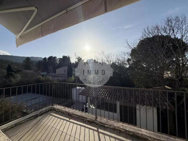 MAISON 190 M² sur 2000m² de terrain, piscine et garage