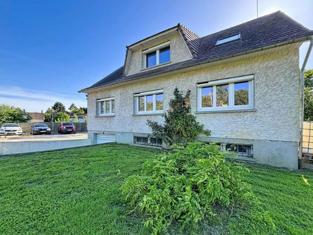 Maison 190m2 5 chambres 2500m2 de terrain