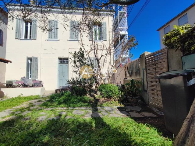 MAISON 1920 en 3 Appartements + GARAGE et Grenier aménageable sur 272 m2 clos