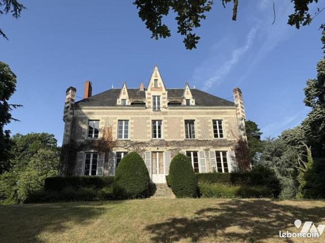 Maison 19 pièces 551 m²