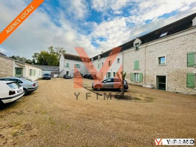 Ferme 1106 m² SOINDRES