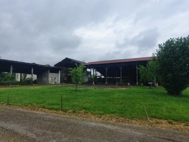 Maison 1 pièce 500 m²