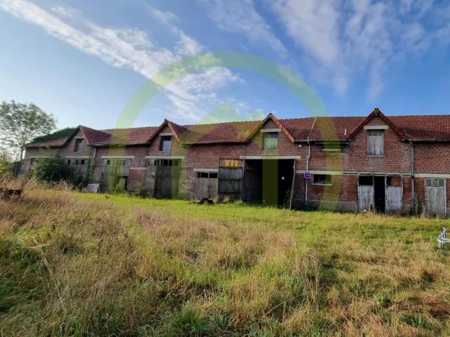 Maison 1 pièce 536 m²