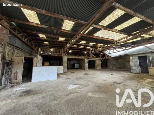 Maison 1 pièce 594 m²