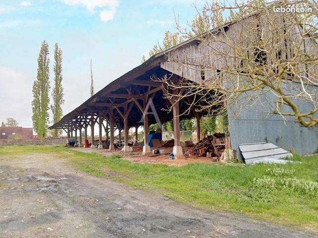 Maison 1 pièce 600 m²