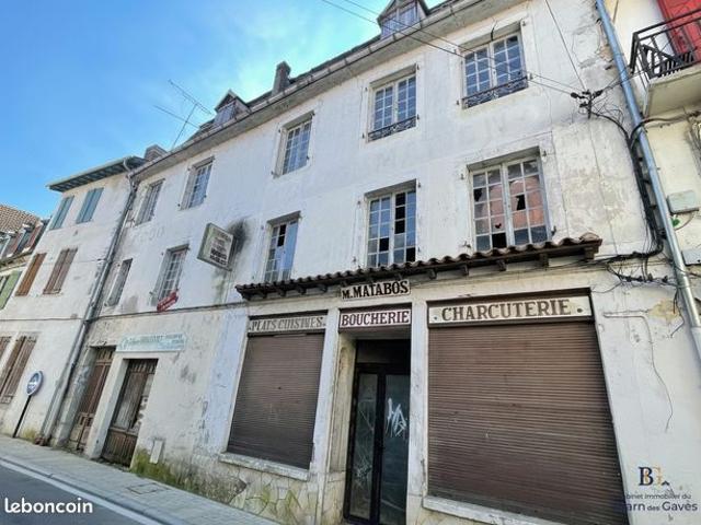 Maison 1 pièce 600 m²
