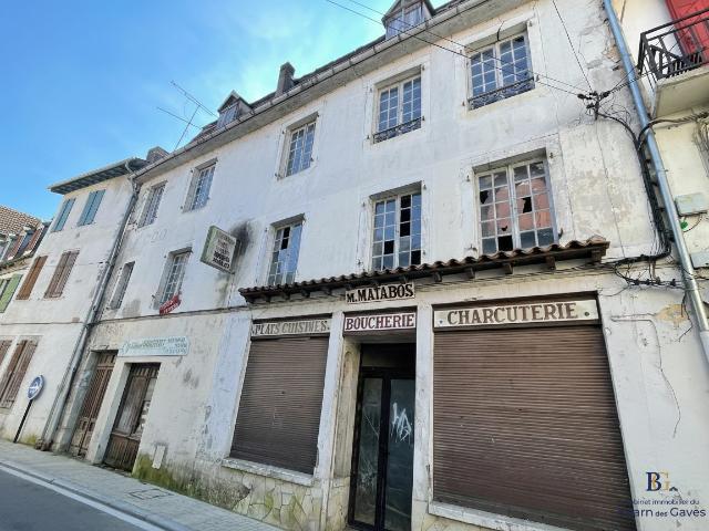 Maison 1 pièce 600 m²
