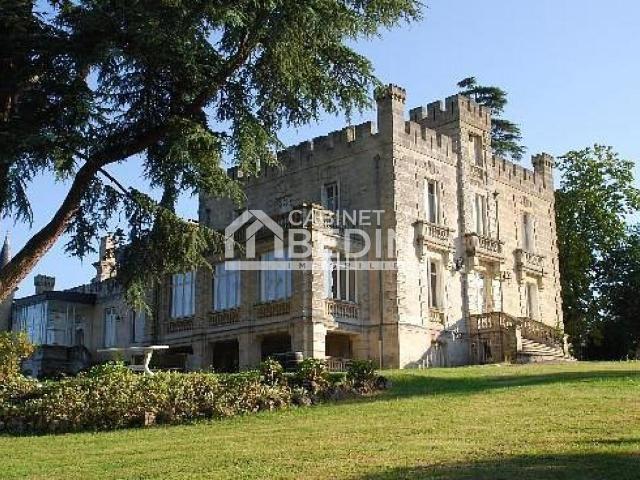 Maison 1 pièce 650 m²