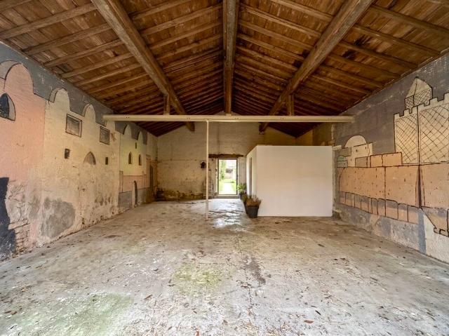 Maison 1 pièce 83 m²