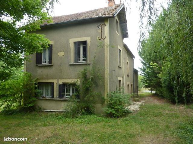 Maison 1 pièce 100 m²