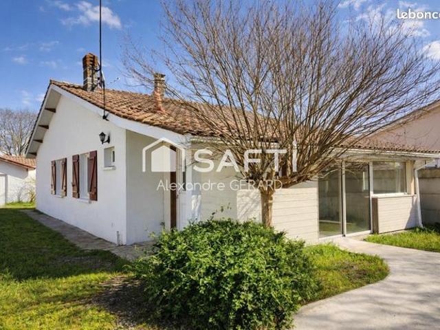 Maison 1 pièce 100 m²