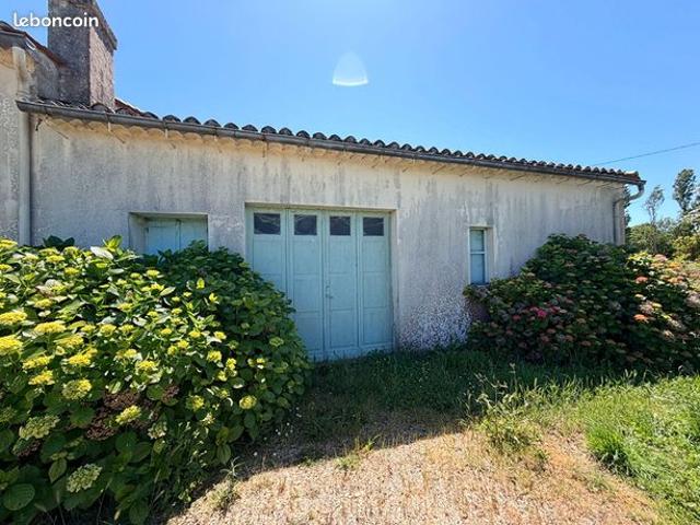 Maison 1 pièce 100 m²