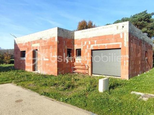Maison 1 pièce 105 m²