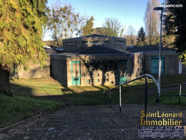 Maison 1 pièce 108 m²
