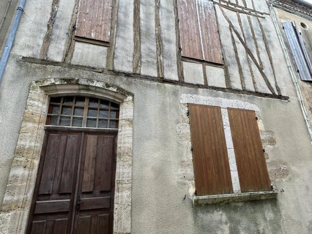 Maison 1 pièce 117 m²