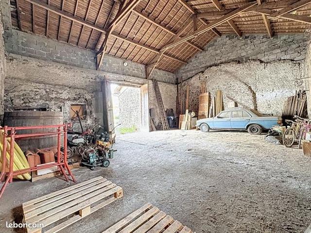 Maison 1 pièce 127 m²