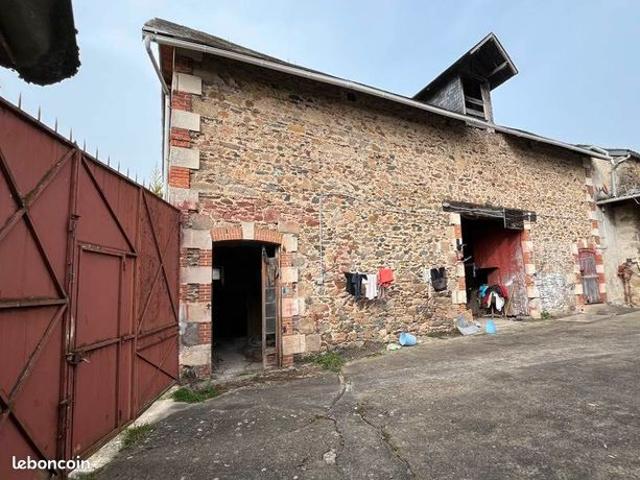 Maison 1 pièce 137 m²