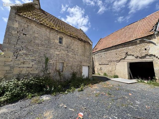 Maison 1 pièce 140 m²