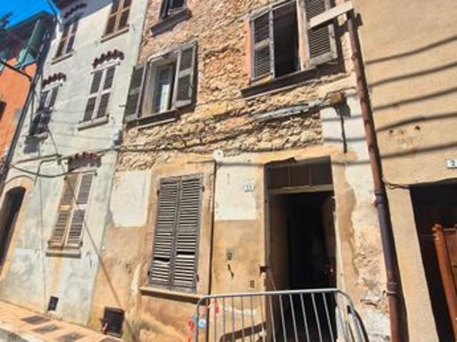 Maison 1 pièce 144 m²