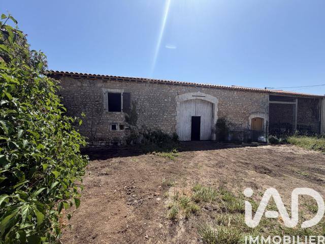 Maison 1 pièce 146 m²