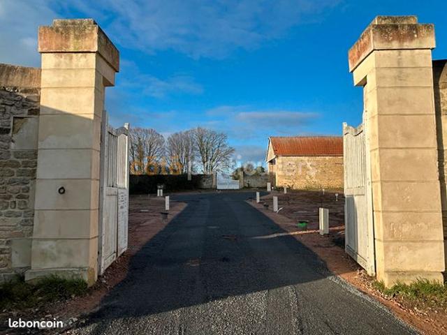 Maison 1 pièce 150 m²