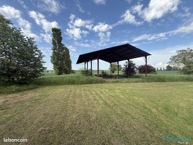 Maison 1 pièce 150 m²