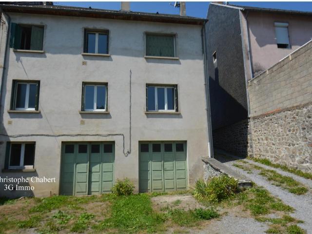 Maison 1 pièce 158 m²