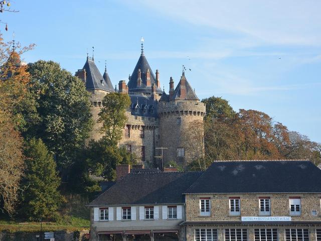 Maison 1 pièce 159 m²