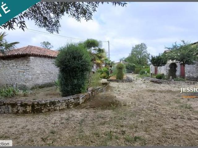 Maison 1 pièce 160 m²