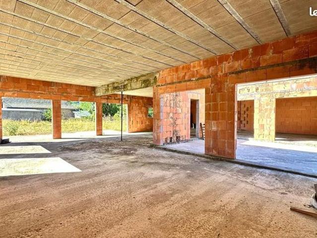 Maison 1 pièce 160 m²