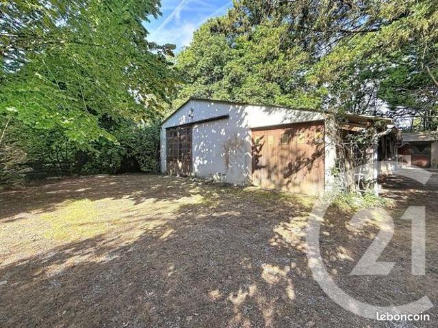 Maison 1 pièce 165 m²