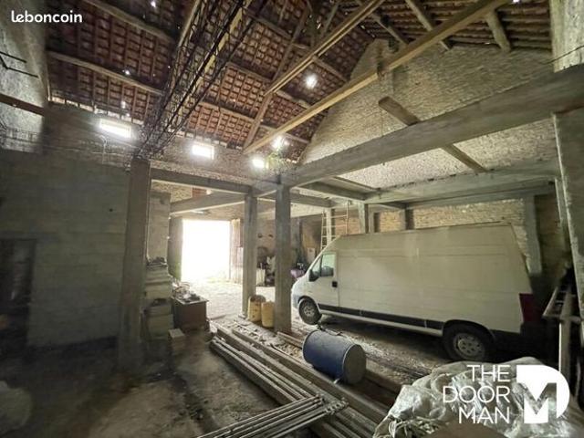 Maison 1 pièce 178 m²