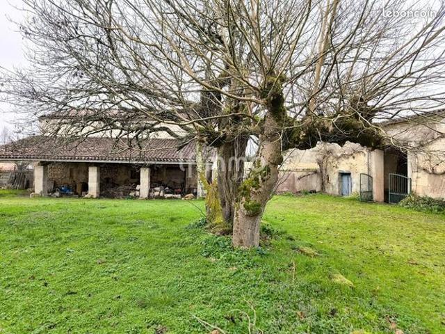 Maison 1 pièce 180 m²