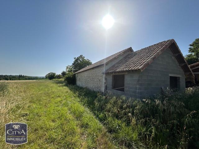 Maison 1 pièce 180 m²
