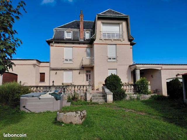 Maison 1 pièce 181 m²