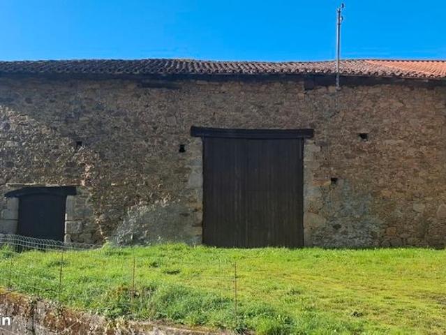 Maison 1 pièce 194 m²