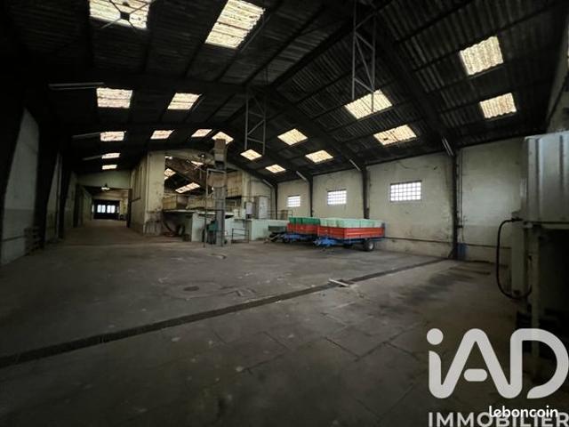 Maison 1 pièce 1950 m²